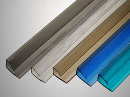 סוגר קצה ללוח פוליגל מפוליקרבונט